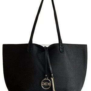 BCBG LARGE SHOULDER TOTE PEBBLED BLACK WITH BAG CHARMS 18" x 12" x 4"